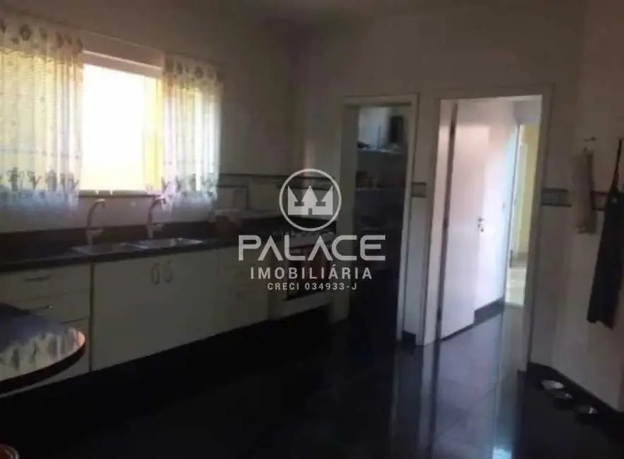 Casa de Condomínio com 4 quartos à venda, 282m2 em Piracicaba - SP - imagem 9 Foto 9 de Casa de Condomínio com 4 quartos à venda, 282m2 em Piracicaba - SP
