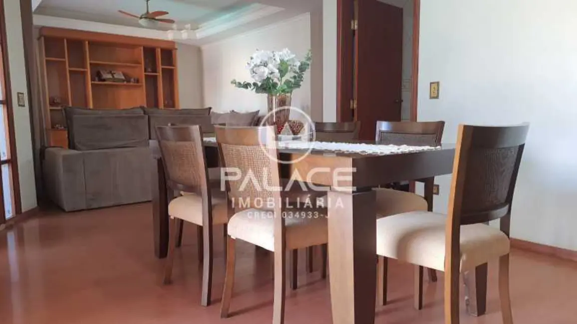 Casa com 3 quartos à venda, 235m2 em Piracicaba - SP - imagem 4 Foto 4 de Casa com 3 quartos à venda, 235m2 em Piracicaba - SP