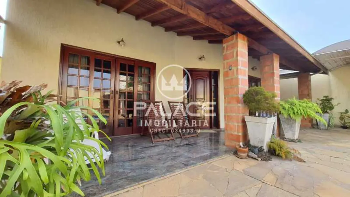 Foto 1 de Casa com 3 quartos à venda, 235m2 em Piracicaba - SP