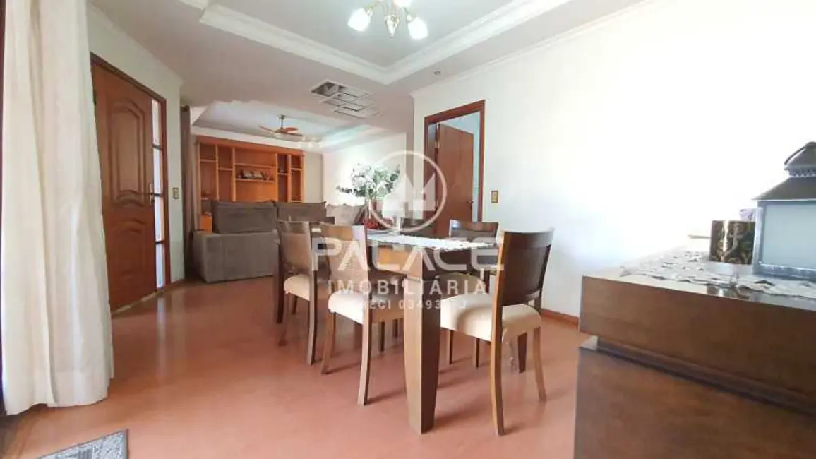 Casa com 3 quartos à venda, 235m2 em Piracicaba - SP - imagem 7 Foto 7 de Casa com 3 quartos à venda, 235m2 em Piracicaba - SP