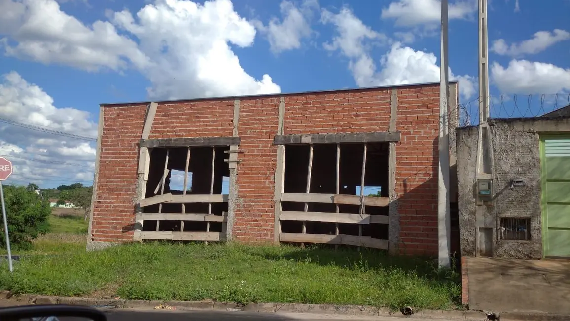 Foto 1 de Loja à venda, 298m2 em Piracicaba - SP