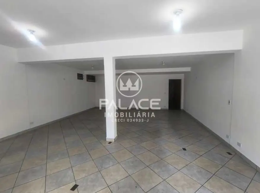 Casa com 4 quartos para alugar, 251m2 em Piracicaba - SP - imagem 2 Foto 2 de Casa com 4 quartos para alugar, 251m2 em Piracicaba - SP