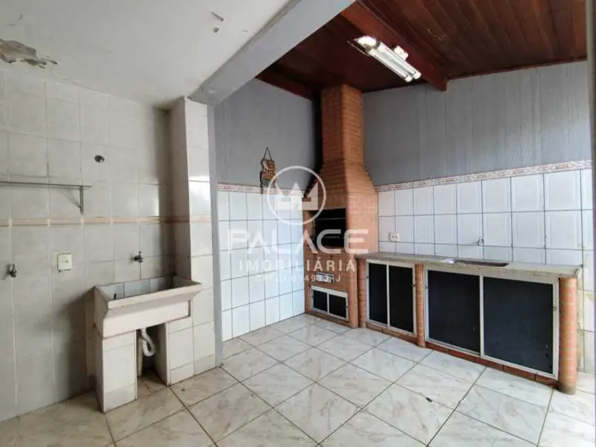 Foto 6 de Casa com 3 quartos para alugar, 130m2 em Piracicaba - SP