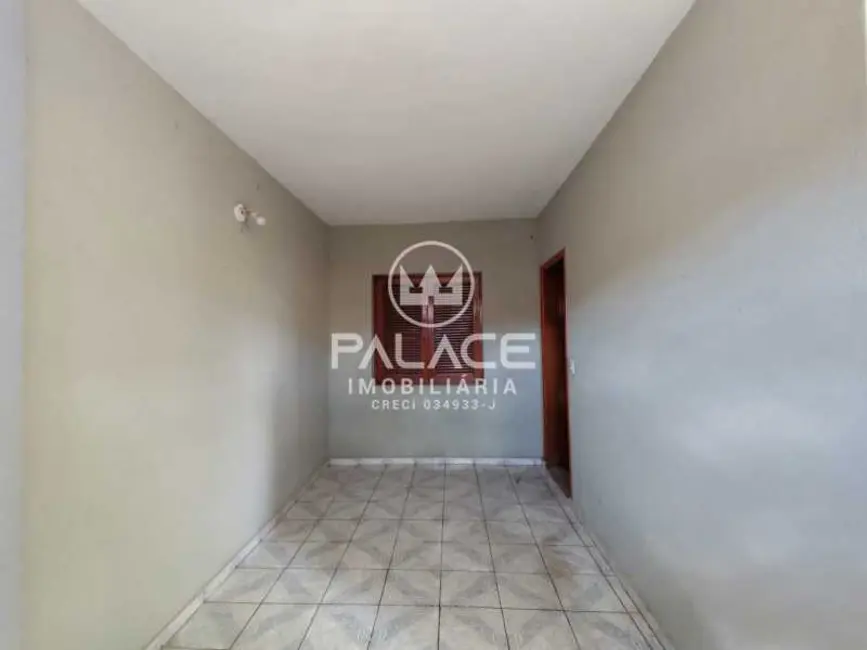 Foto 2 de Casa com 3 quartos para alugar, 130m2 em Piracicaba - SP