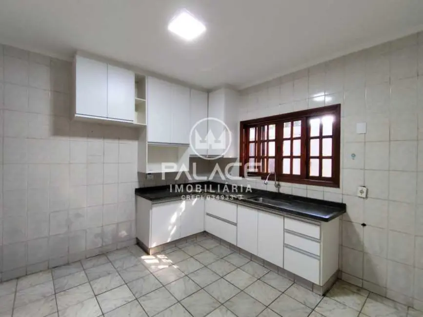 Foto 8 de Casa com 3 quartos para alugar, 130m2 em Piracicaba - SP