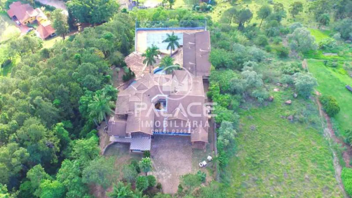 Foto 4 de Prédio Inteiro com 14 quartos à venda, 2100m2 em Vinhedo - SP