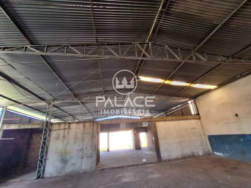 Loja à venda, 470m2 em Piracicaba - SP - imagem 9 Foto 9 de Loja à venda, 470m2 em Piracicaba - SP