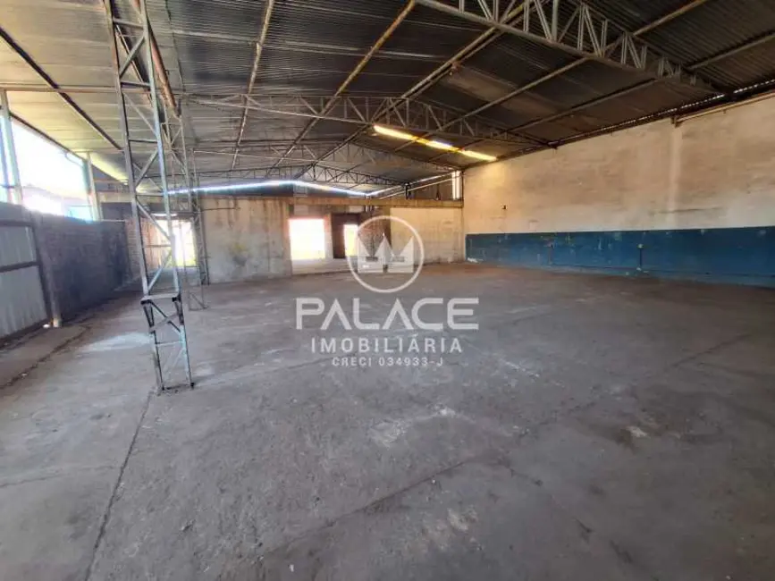 Loja à venda, 470m2 em Piracicaba - SP - imagem 4 Foto 4 de Loja à venda, 470m2 em Piracicaba - SP