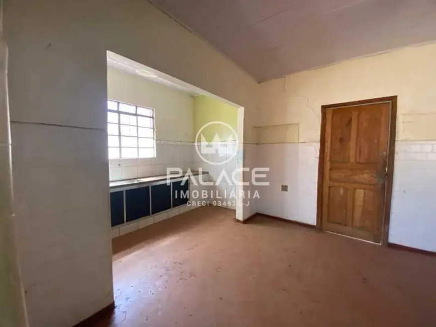 Foto 7 de Casa Comercial com 2 quartos para alugar, 182m2 em Piracicaba - SP