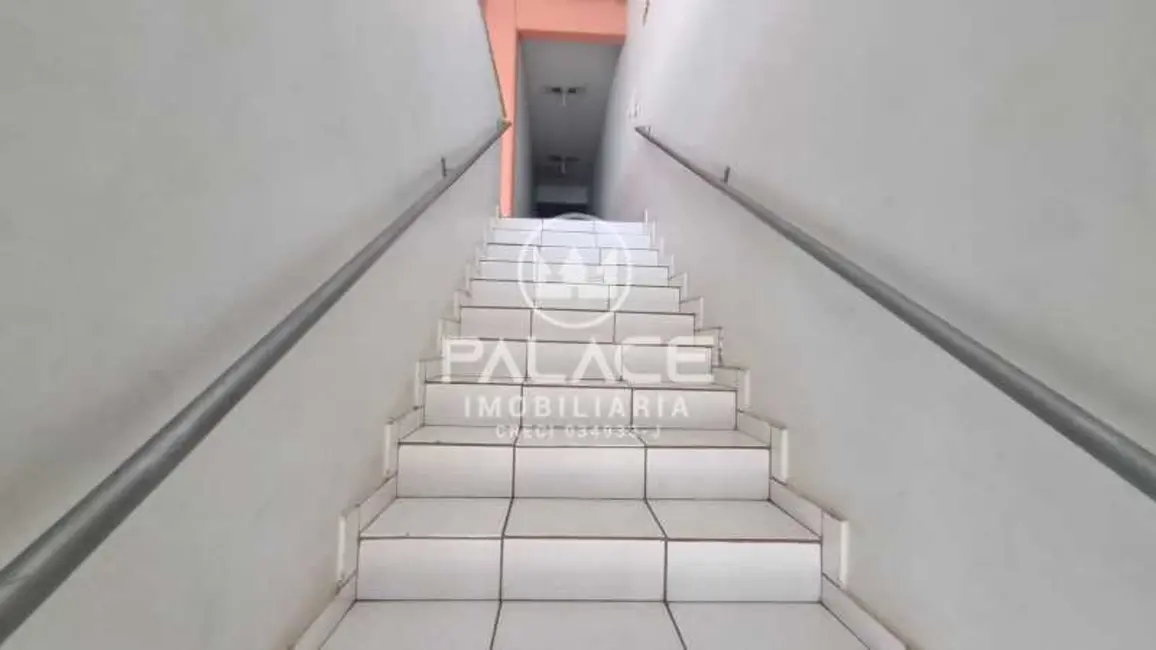 Foto 2 de Sala Comercial à venda e para alugar, 909m2 em Piracicaba - SP