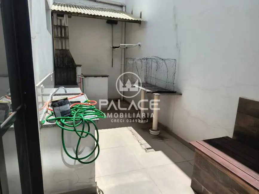 Loja para alugar, 137m2 em Piracicaba - SP - imagem 8 Foto 8 de Loja para alugar, 137m2 em Piracicaba - SP