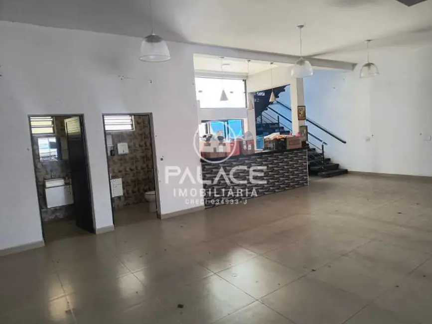 Loja para alugar, 137m2 em Piracicaba - SP - imagem 5 Foto 5 de Loja para alugar, 137m2 em Piracicaba - SP