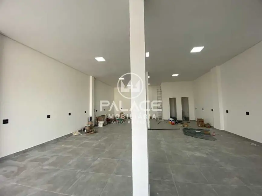 Foto 3 de Loja para alugar, 252m2 em Piracicaba - SP