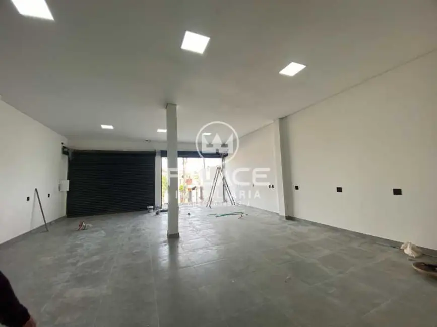 Foto 2 de Loja para alugar, 252m2 em Piracicaba - SP