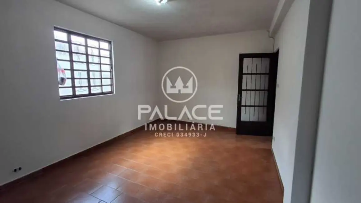Foto 2 de Casa com 3 quartos à venda, 200m2 em Piracicaba - SP
