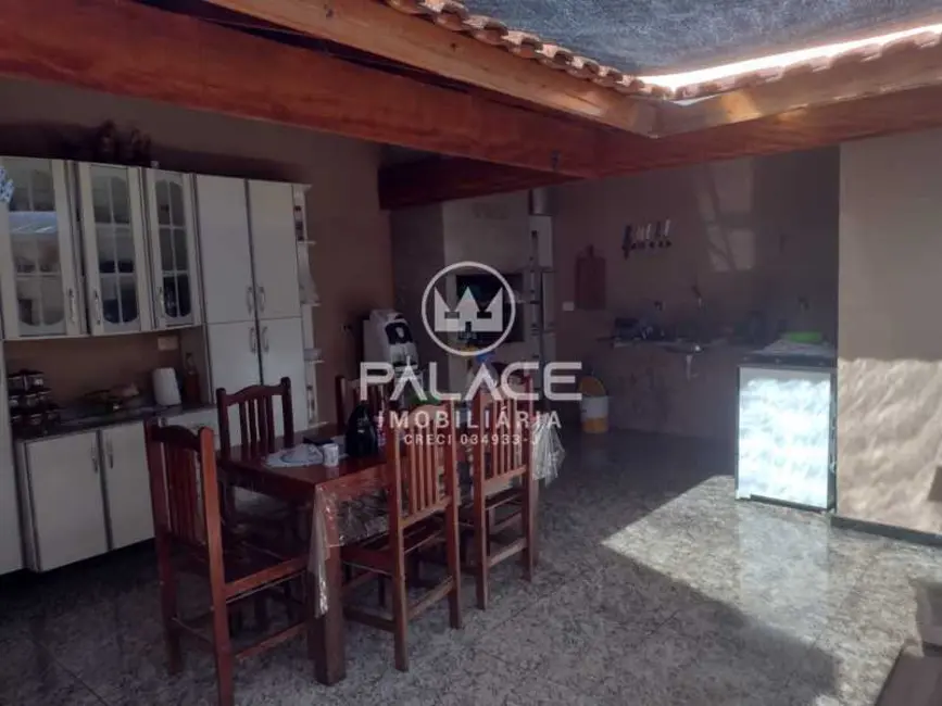 Foto 2 de Casa com 2 quartos à venda, 115m2 em Piracicaba - SP