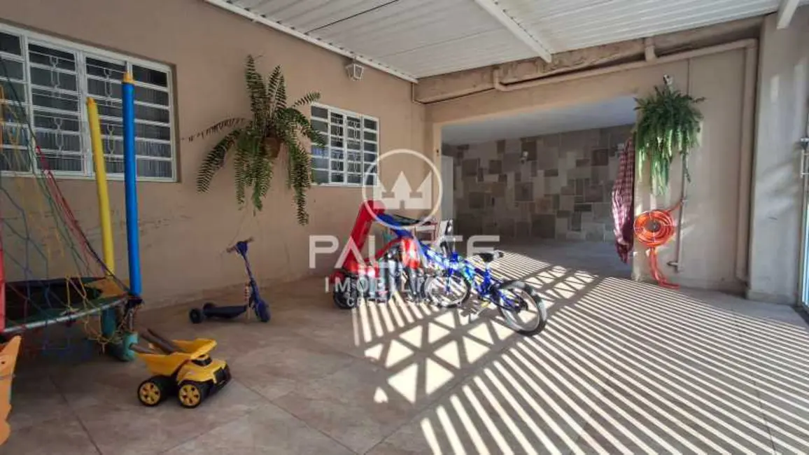 Casa com 4 quartos à venda, 167m2 em Piracicaba - SP - imagem 3 Foto 3 de Casa com 4 quartos à venda, 167m2 em Piracicaba - SP