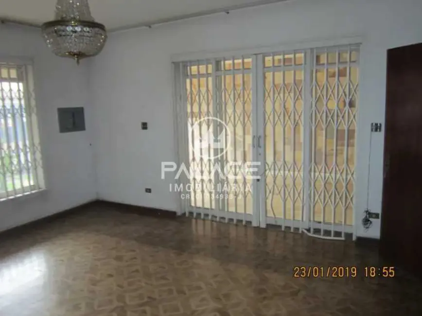 Casa Comercial com 5 quartos à venda, 270m2 em Piracicaba - SP - imagem 4 Foto 4 de Casa Comercial com 5 quartos à venda, 270m2 em Piracicaba - SP