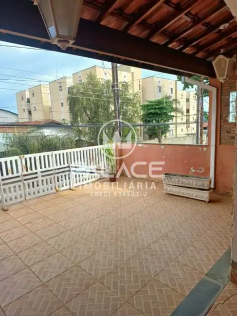 Casa com 3 quartos à venda, 170m2 em Piracicaba - SP - imagem 2 Foto 2 de Casa com 3 quartos à venda, 170m2 em Piracicaba - SP