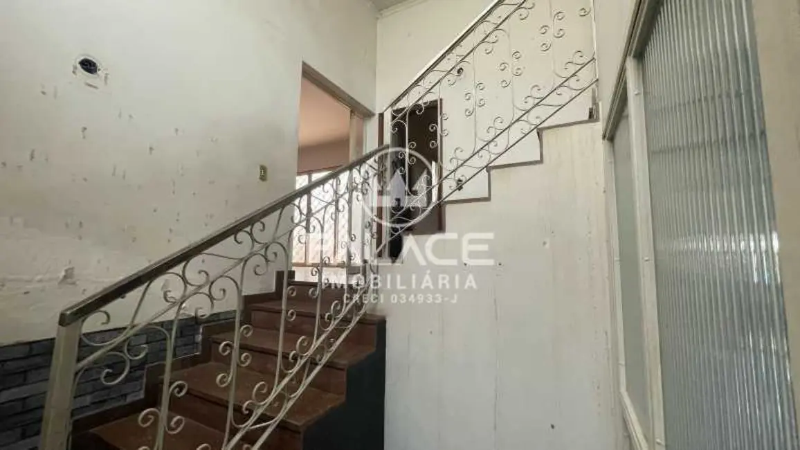 Casa com 3 quartos à venda e para alugar, 320m2 em Piracicaba - SP - imagem 3 Foto 3 de Casa com 3 quartos à venda e para alugar, 320m2 em Piracicaba - SP