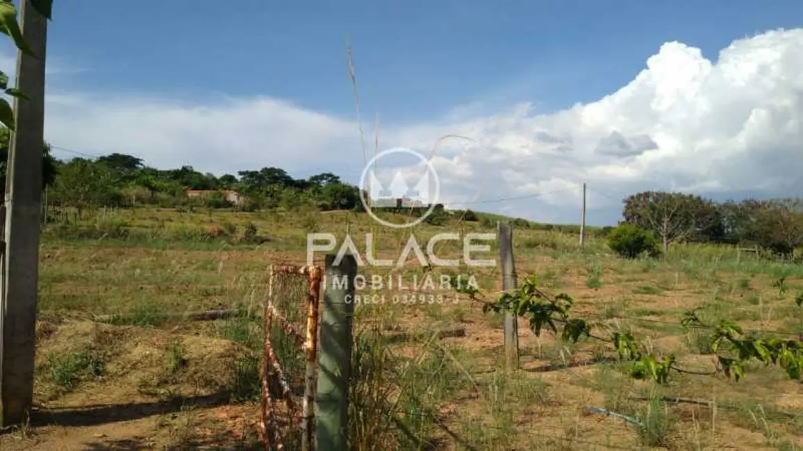 Foto 2 de Sítio / Rancho à venda, 300m2 em Piracicaba - SP