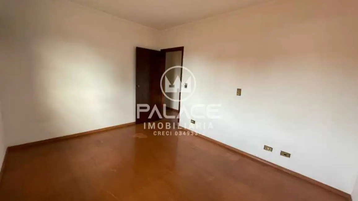 Foto 5 de Casa com 4 quartos à venda, 215m2 em Piracicaba - SP