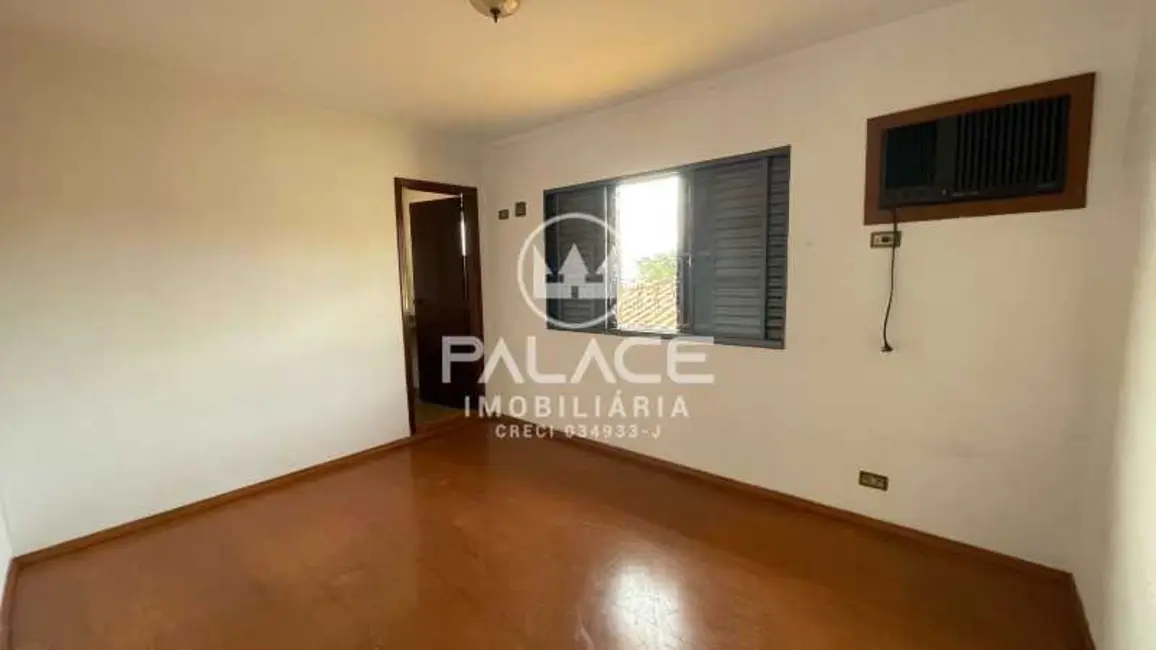 Foto 3 de Casa com 4 quartos à venda, 215m2 em Piracicaba - SP