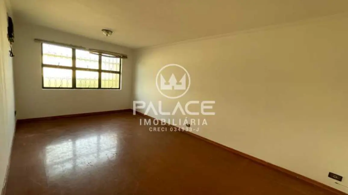 Foto 2 de Casa com 4 quartos à venda, 215m2 em Piracicaba - SP