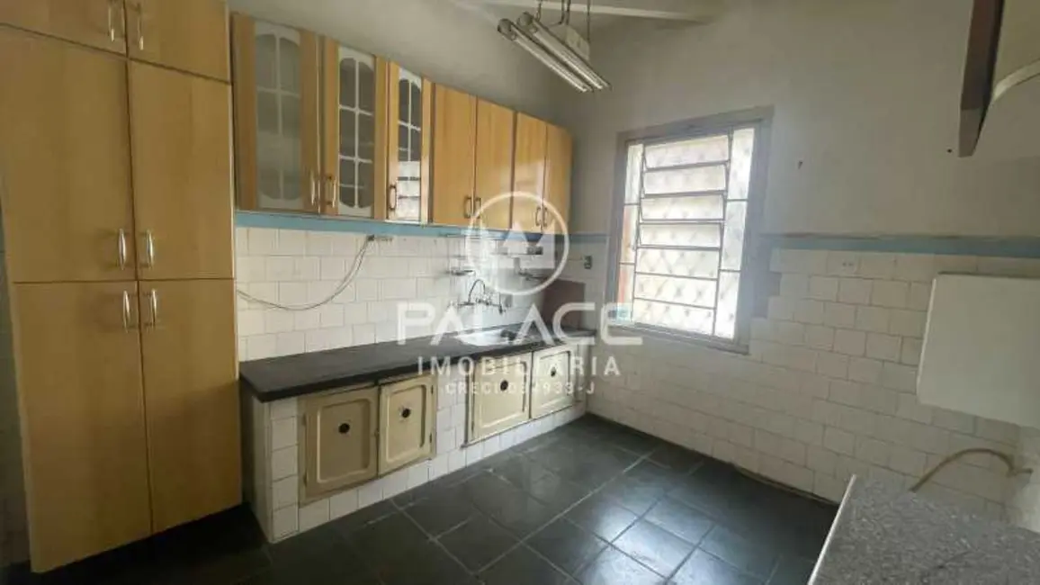 Casa com 3 quartos para alugar, 220m2 em Piracicaba - SP - imagem 6 Foto 6 de Casa com 3 quartos para alugar, 220m2 em Piracicaba - SP