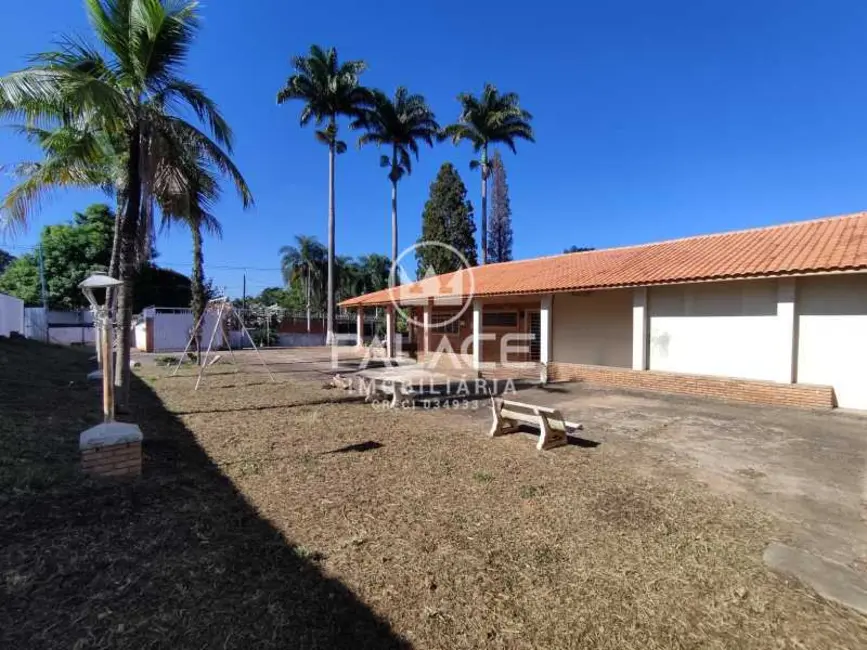 Chácara com 5 quartos para alugar, 792m2 em Piracicaba - SP - imagem 7 Foto 7 de Chácara com 5 quartos para alugar, 792m2 em Piracicaba - SP