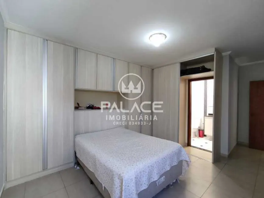 Foto 1 de Casa com 3 quartos para alugar, 170m2 em Piracicaba - SP