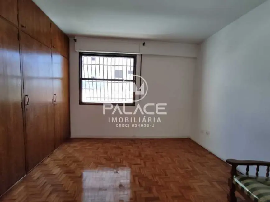 Foto 8 de Casa com 4 quartos para alugar, 381m2 em Piracicaba - SP