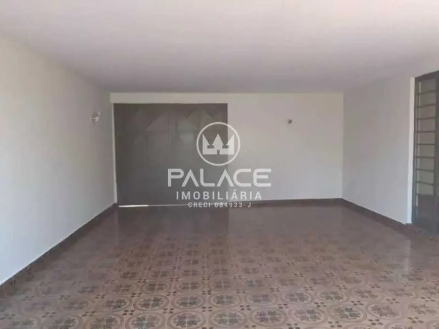 Casa com 3 quartos à venda, 200m2 em Piracicaba - SP - imagem 2 Foto 2 de Casa com 3 quartos à venda, 200m2 em Piracicaba - SP