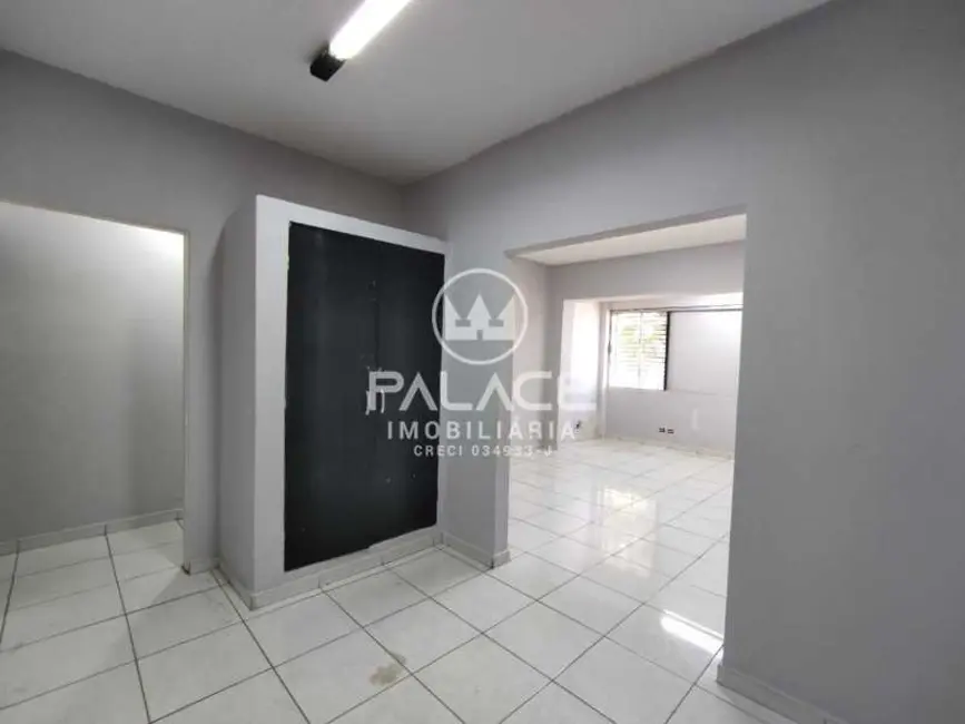Foto 7 de Casa Comercial com 3 quartos para alugar, 127m2 em Piracicaba - SP