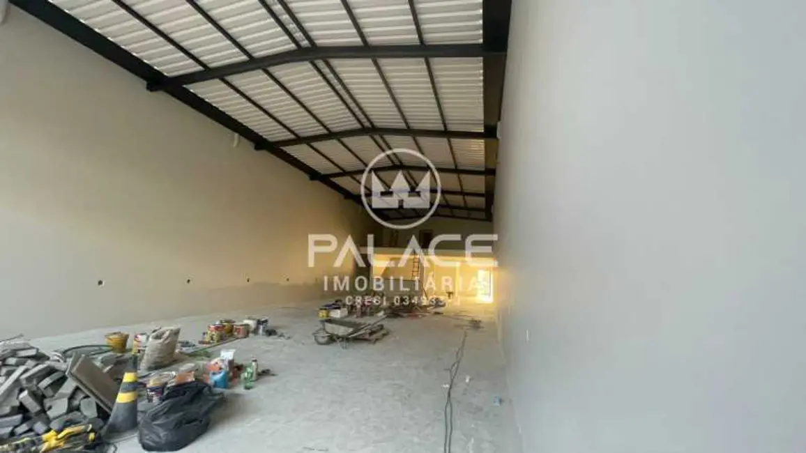 Foto 2 de Loja para alugar, 555m2 em Piracicaba - SP