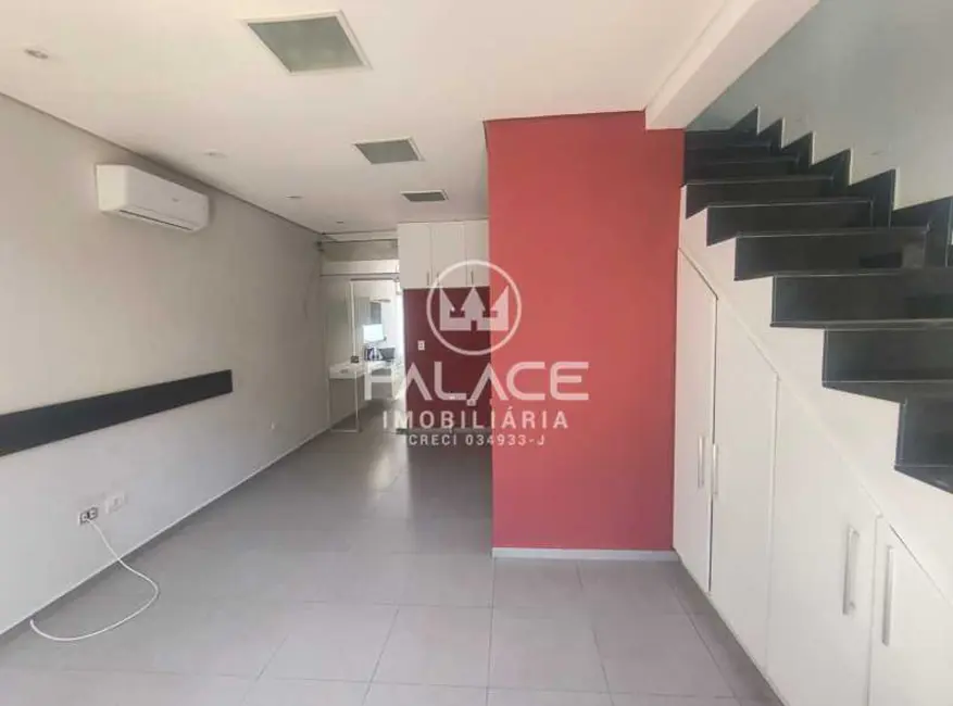 Loja para alugar, 65m2 em Piracicaba - SP - imagem 1 Foto 1 de Loja para alugar, 65m2 em Piracicaba - SP