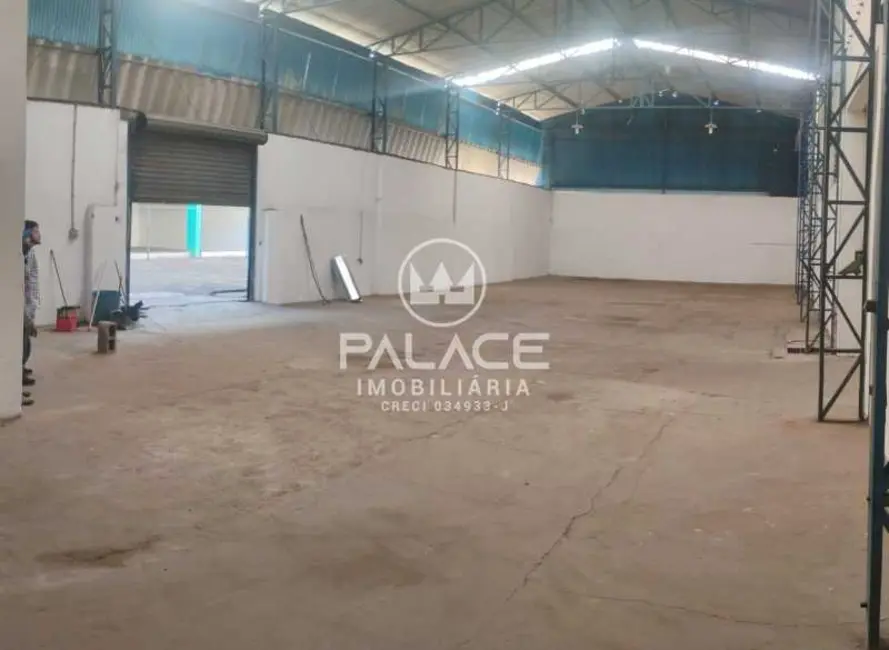 Loja à venda e para alugar, 600m2 em Piracicaba - SP - imagem 5 Foto 5 de Loja à venda e para alugar, 600m2 em Piracicaba - SP