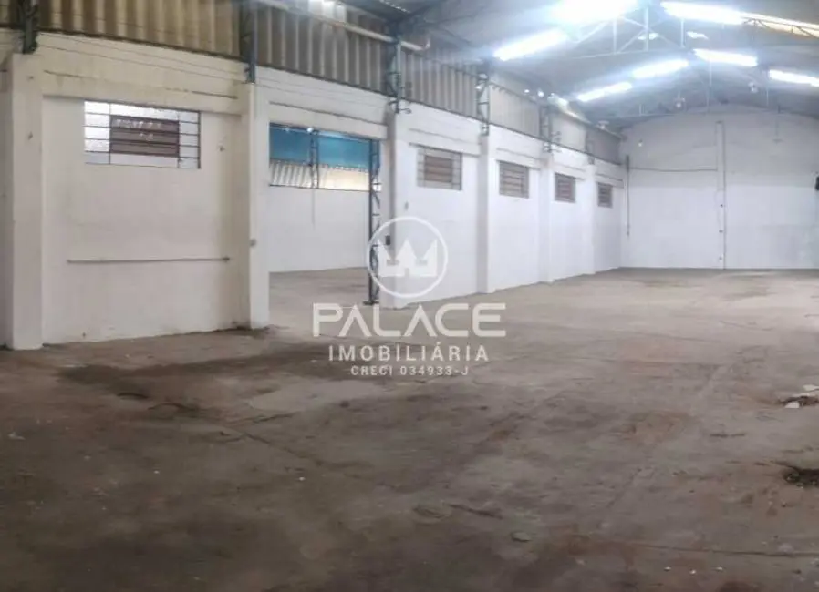 Loja à venda e para alugar, 600m2 em Piracicaba - SP - imagem 8 Foto 8 de Loja à venda e para alugar, 600m2 em Piracicaba - SP