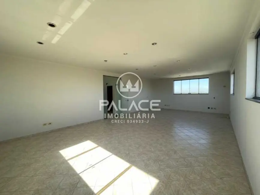 Foto 6 de Prédio Inteiro à venda e para alugar, 900m2 em Piracicaba - SP
