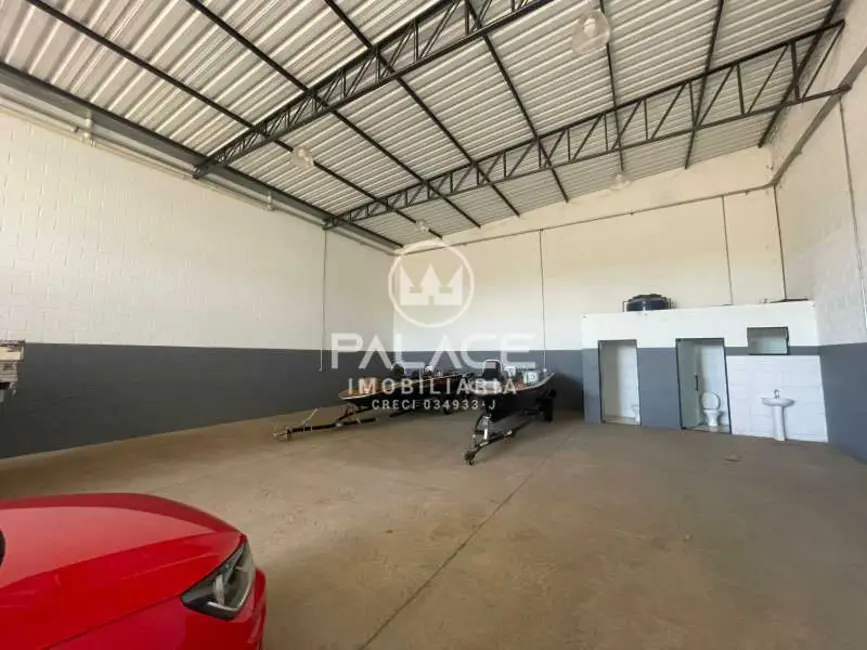 Foto 2 de Loja para alugar, 375m2 em Piracicaba - SP