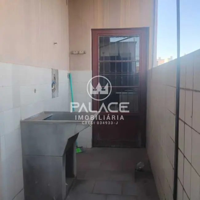 Foto 3 de Casa com 2 quartos para alugar, 75m2 em Piracicaba - SP