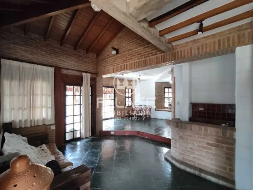 Casa com 4 quartos à venda, 453m2 em Piracicaba - SP - imagem 5 Foto 5 de Casa com 4 quartos à venda, 453m2 em Piracicaba - SP