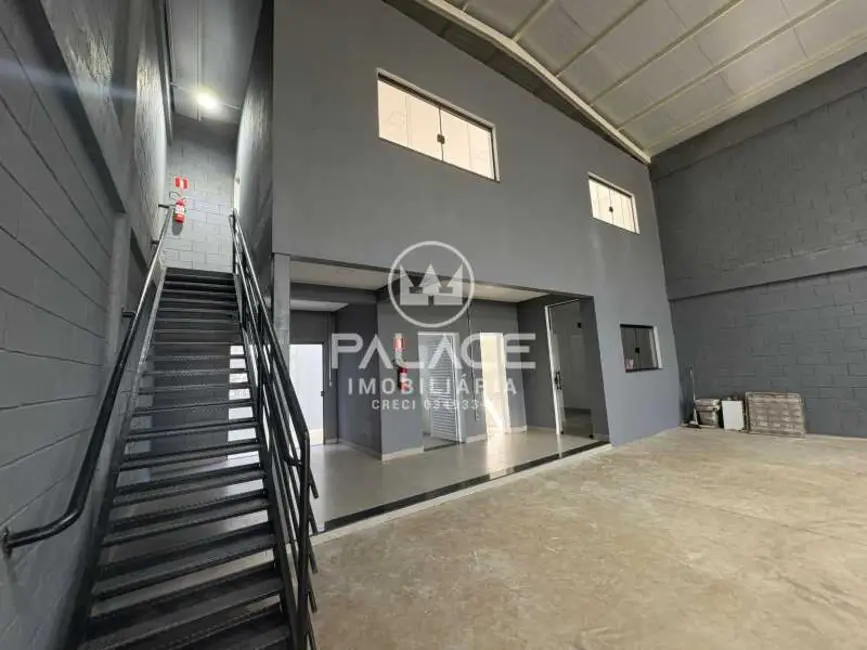 Foto 2 de Loja para alugar, 365m2 em Piracicaba - SP