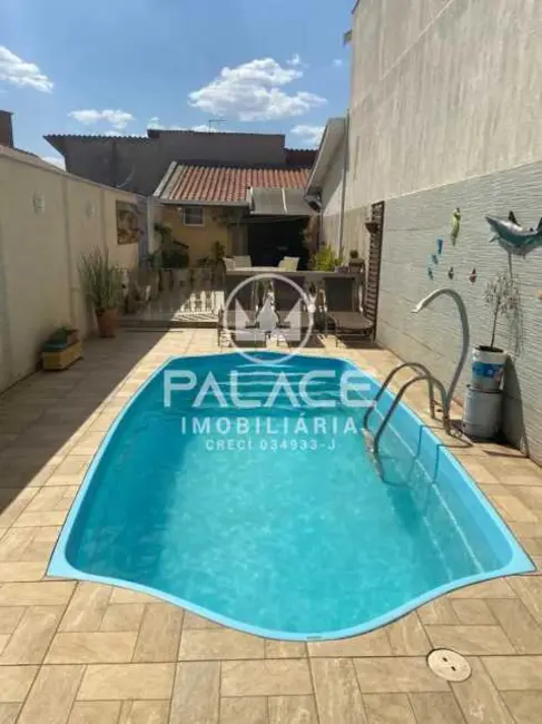 Casa com 3 quartos à venda, 220m2 em Piracicaba - SP - imagem 4 Foto 4 de Casa com 3 quartos à venda, 220m2 em Piracicaba - SP