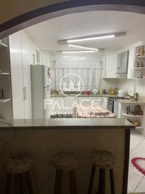 Casa com 3 quartos à venda, 220m2 em Piracicaba - SP - imagem 7 Foto 7 de Casa com 3 quartos à venda, 220m2 em Piracicaba - SP