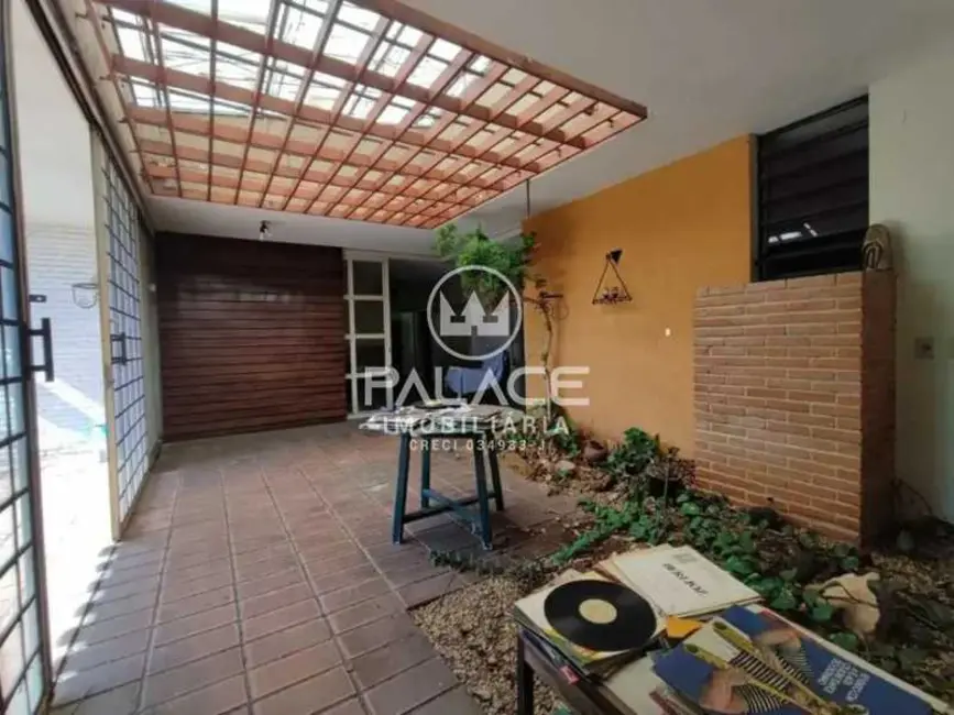 Casa com 5 quartos à venda e para alugar, 401m2 em Piracicaba - SP - imagem 8 Foto 8 de Casa com 5 quartos à venda e para alugar, 401m2 em Piracicaba - SP
