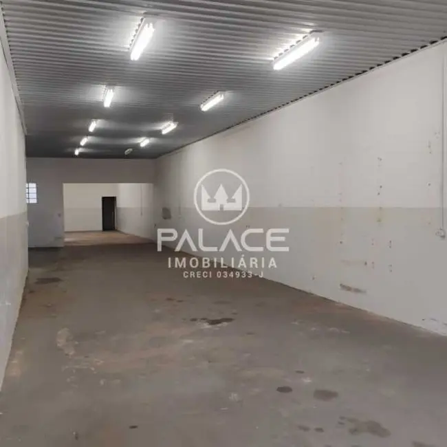 Foto 4 de Loja para alugar, 204m2 em Piracicaba - SP
