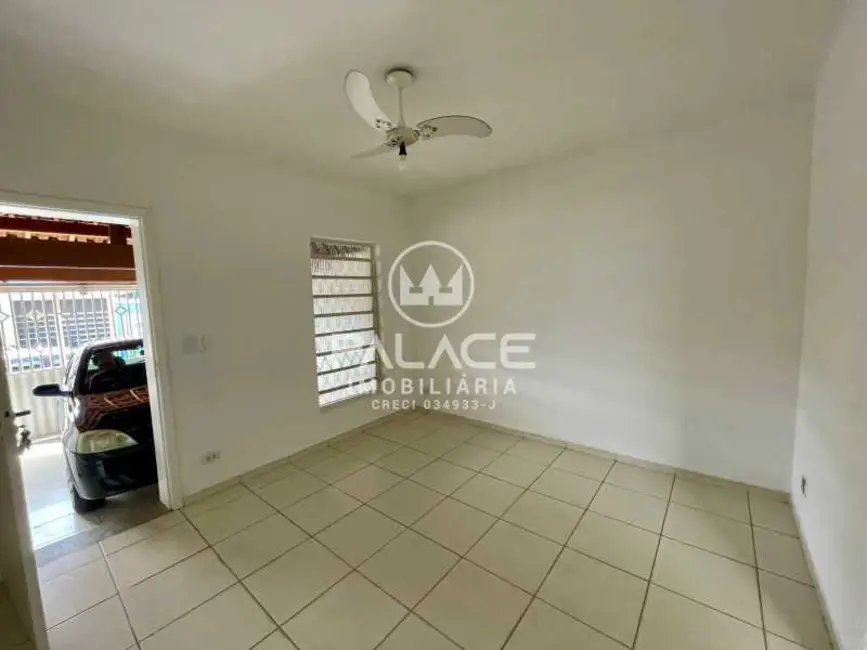 Foto 2 de Casa com 3 quartos à venda, 105m2 em Piracicaba - SP