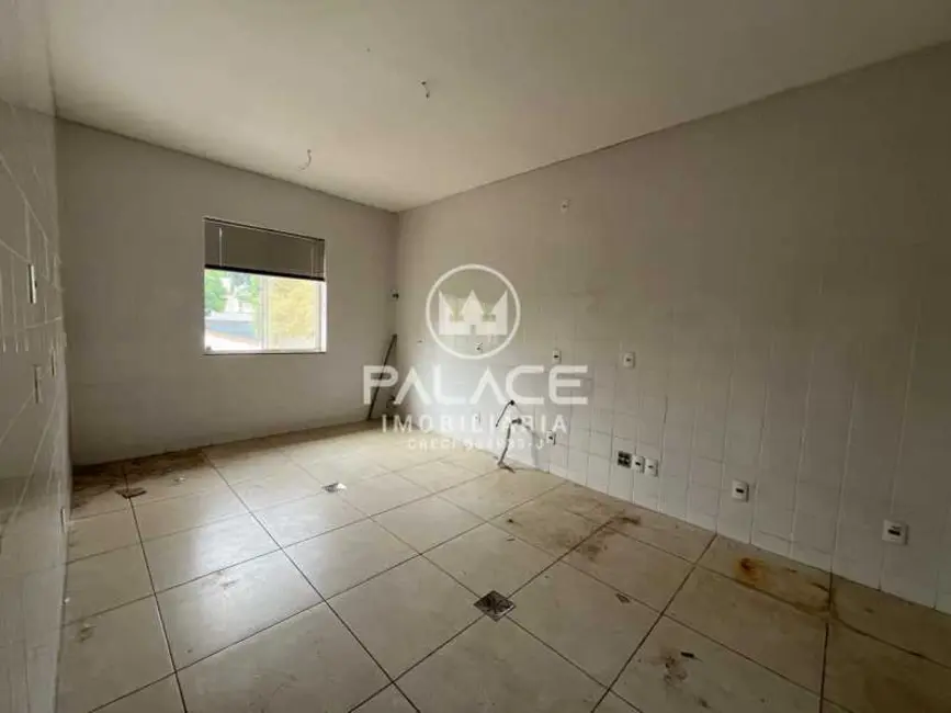 Foto 8 de Loja para alugar, 323m2 em Piracicaba - SP