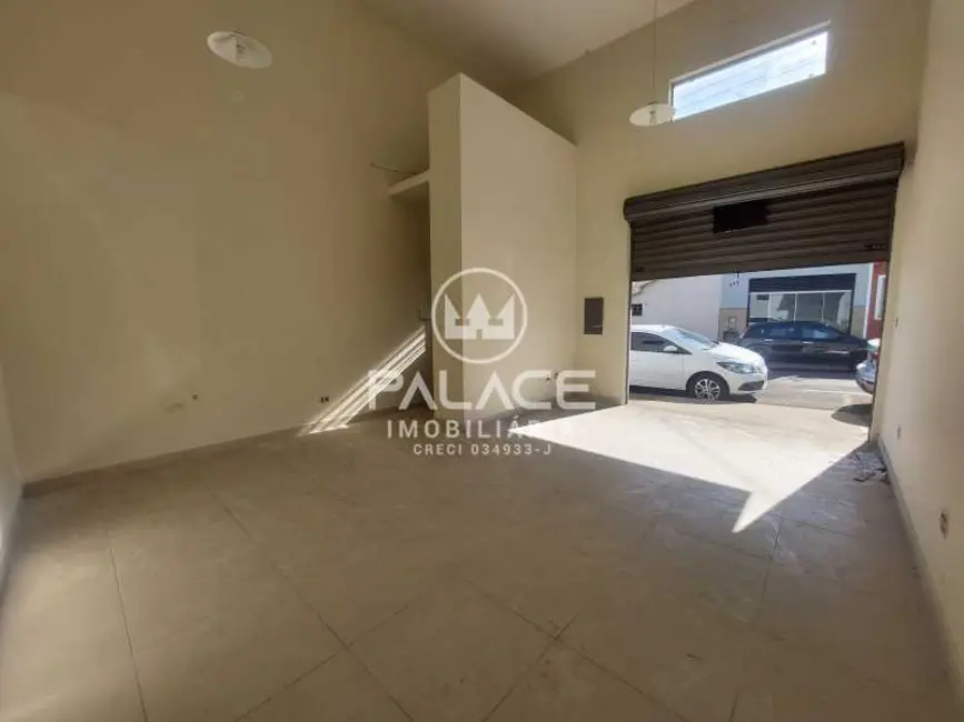 Foto 2 de Loja para alugar, 35m2 em Piracicaba - SP
